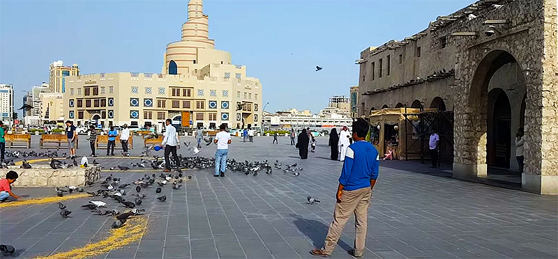 Eingang zum Souq Waqif in Doha (Katar)
